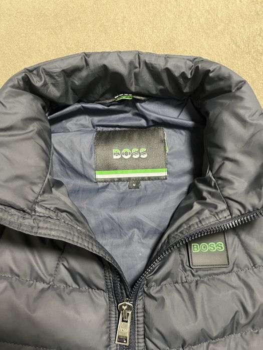 Елек на марката Boss