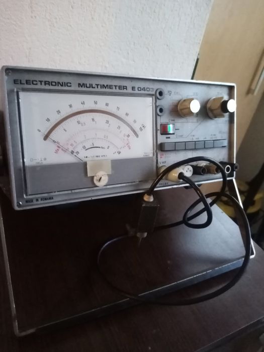 Vând multimetru electronic românesc E0403