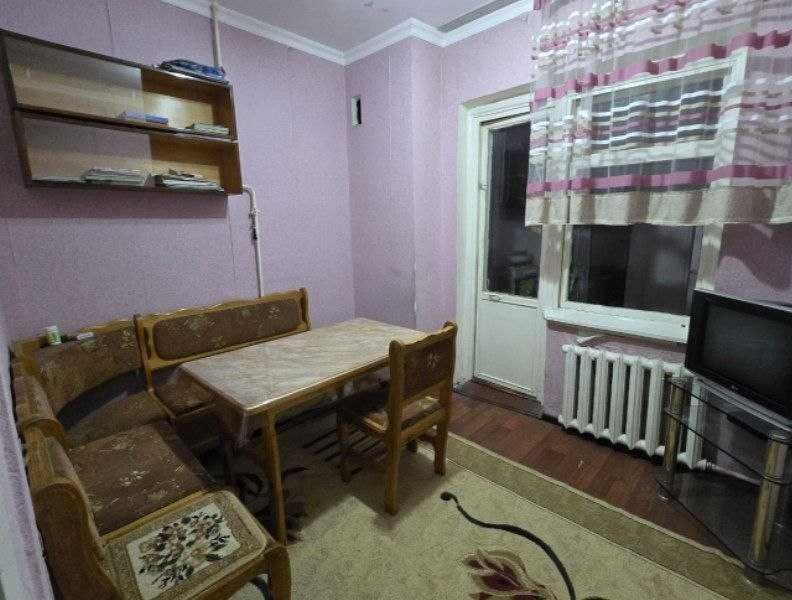 Юнусабад 19, 2в3/1/5 Улучшенка 60 м2 Балкон 2*3+2*3 Не Торец