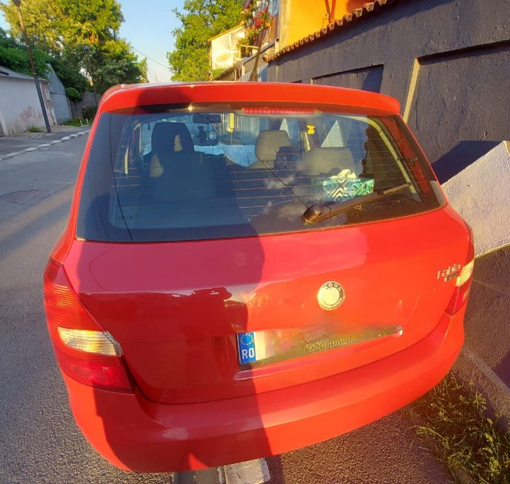 SKODA Fabia 2008 — imagine 3