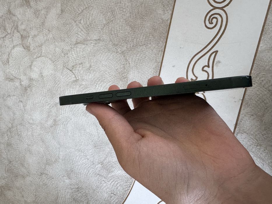 iphone 13 в хорошом состояний