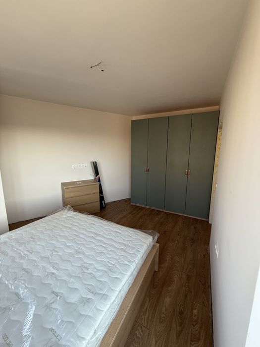 Отдавам под наем двустаен апартамент в Левски Г