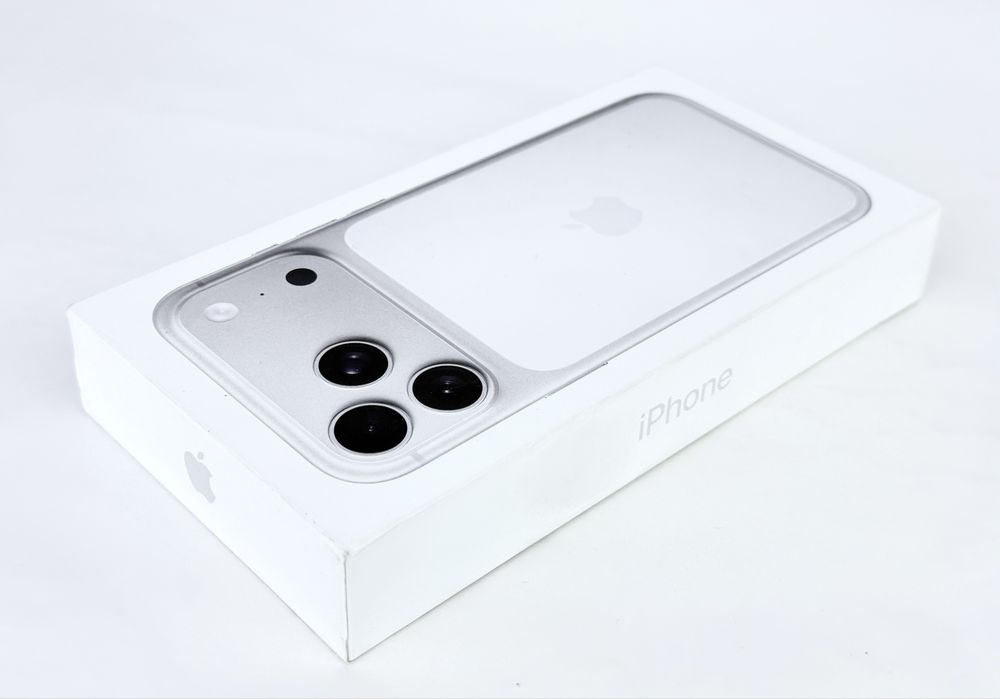 НОВ! Apple iPhone 17 Pro Max 2TB Silver USA Гаранция!
