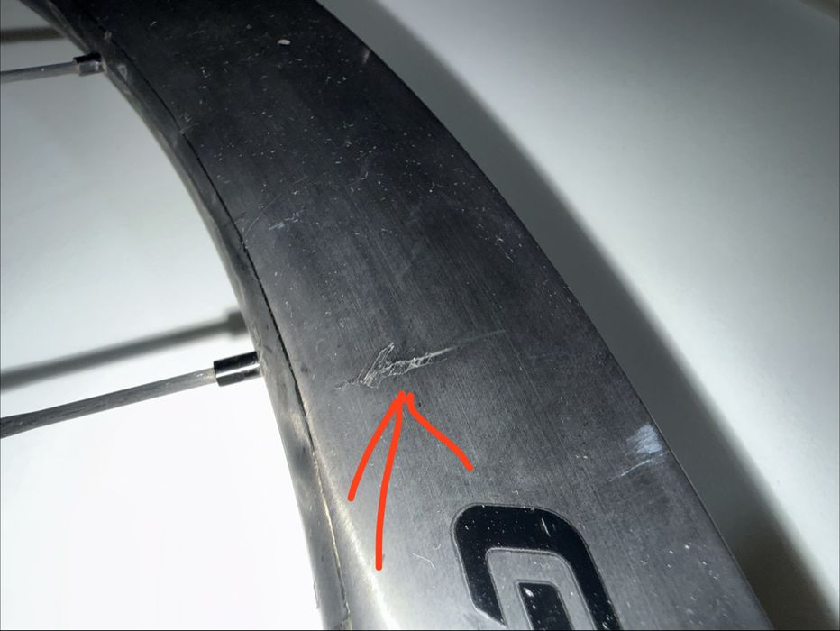 Roată fata Cadex 42 Tubeless, frână pe jantă