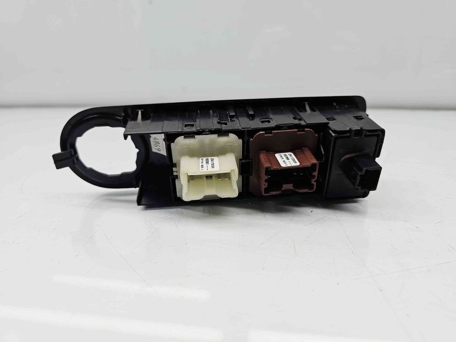 Butoane comanda geamuri sofer Renault Captur (X87) [Fabr 2013-2017] 2