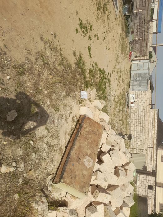 Гранит дачада сарай сатылады