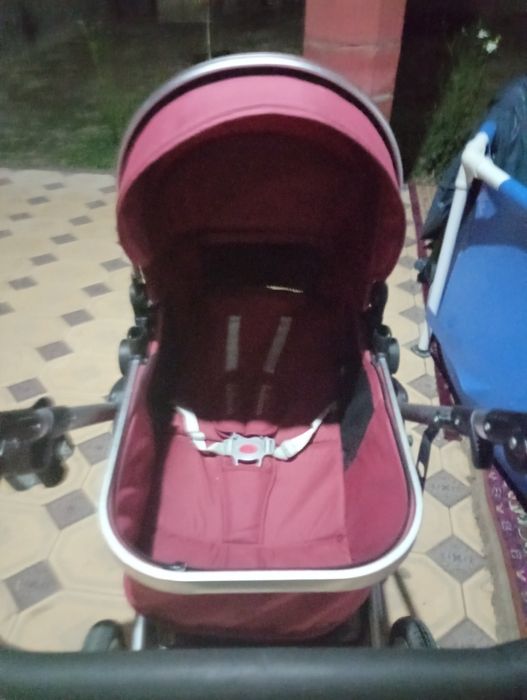 Коляска почти неиспозованный