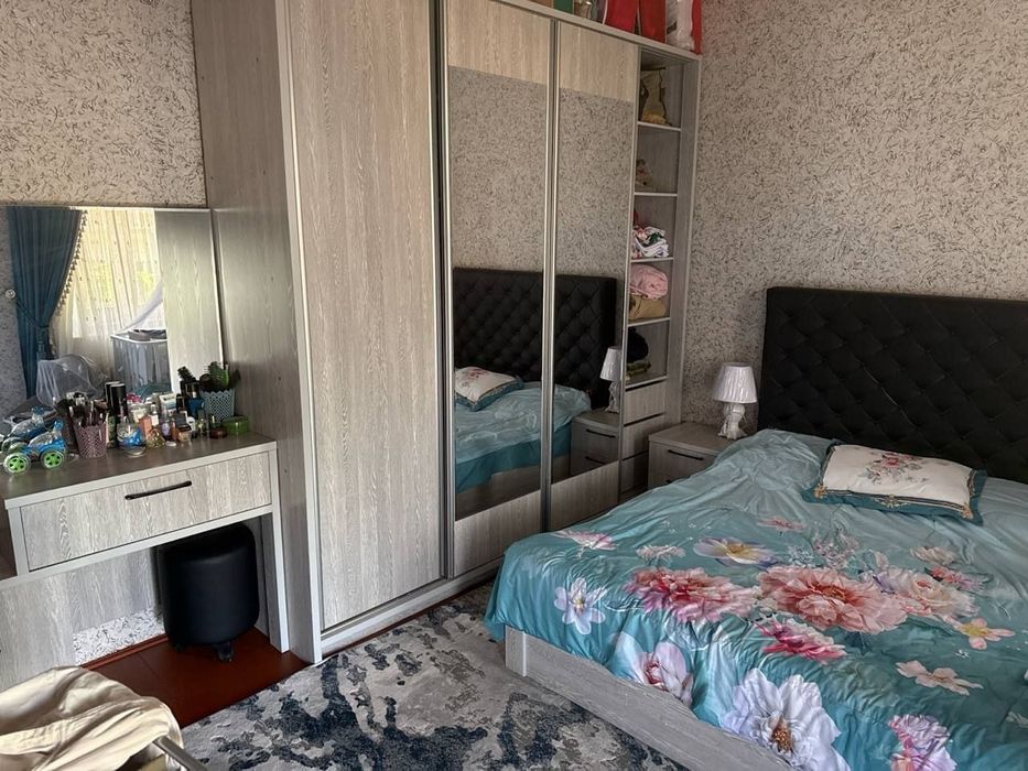 Ховли уй сотилади