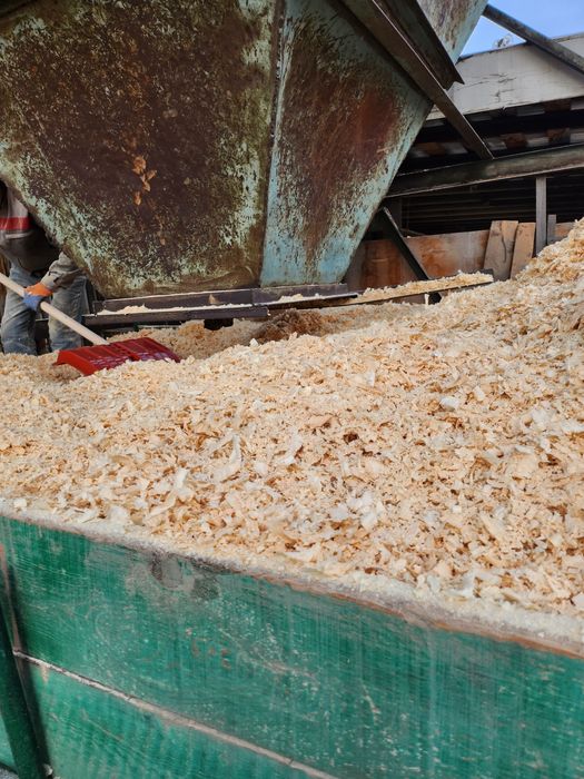 Опилки стружка машинами