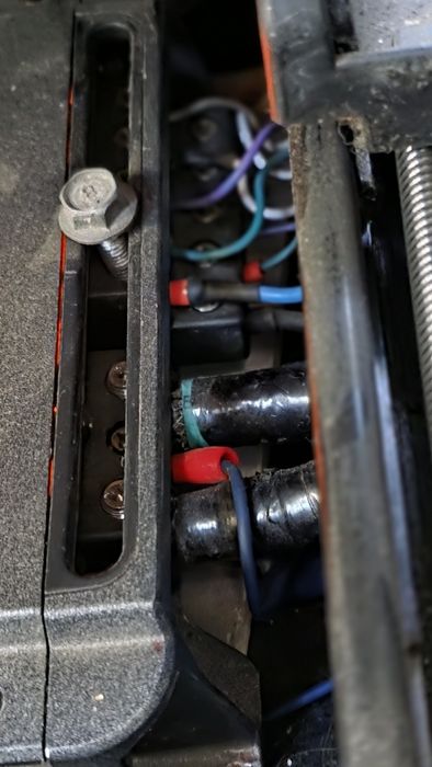 Продам усилитель hertz HDP 5