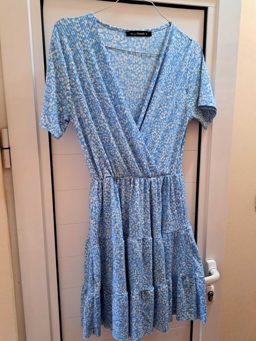 Най-различни рокли