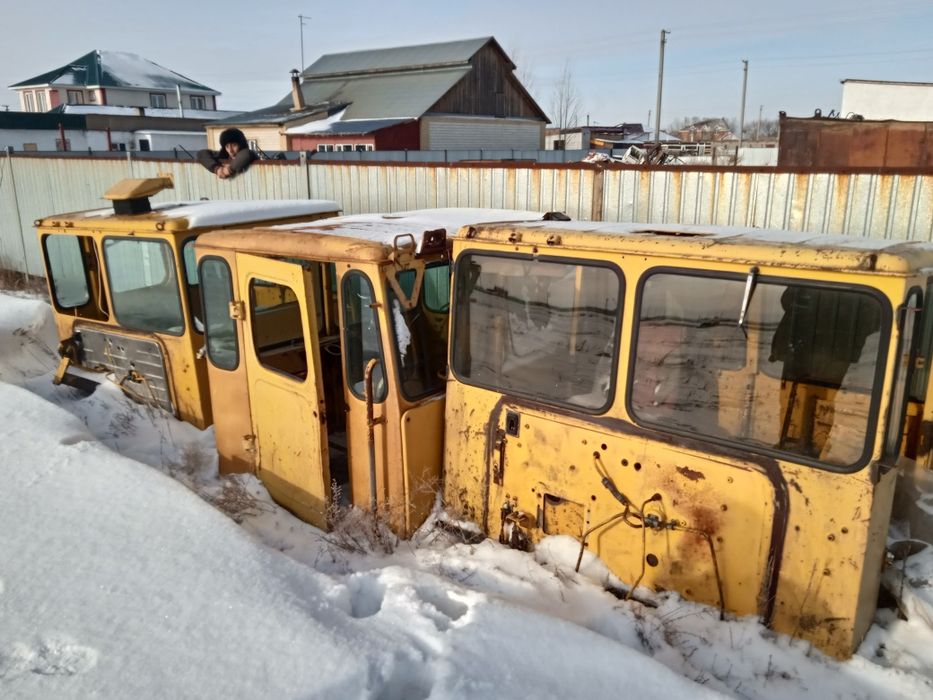 Продам кабины к700