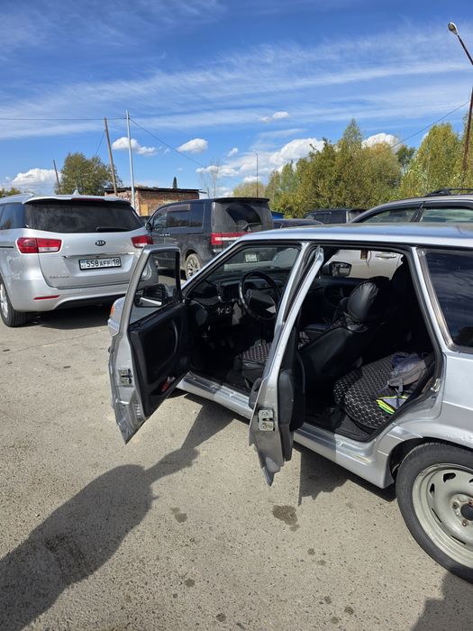 Продам автомобиль ВАЗ 2114