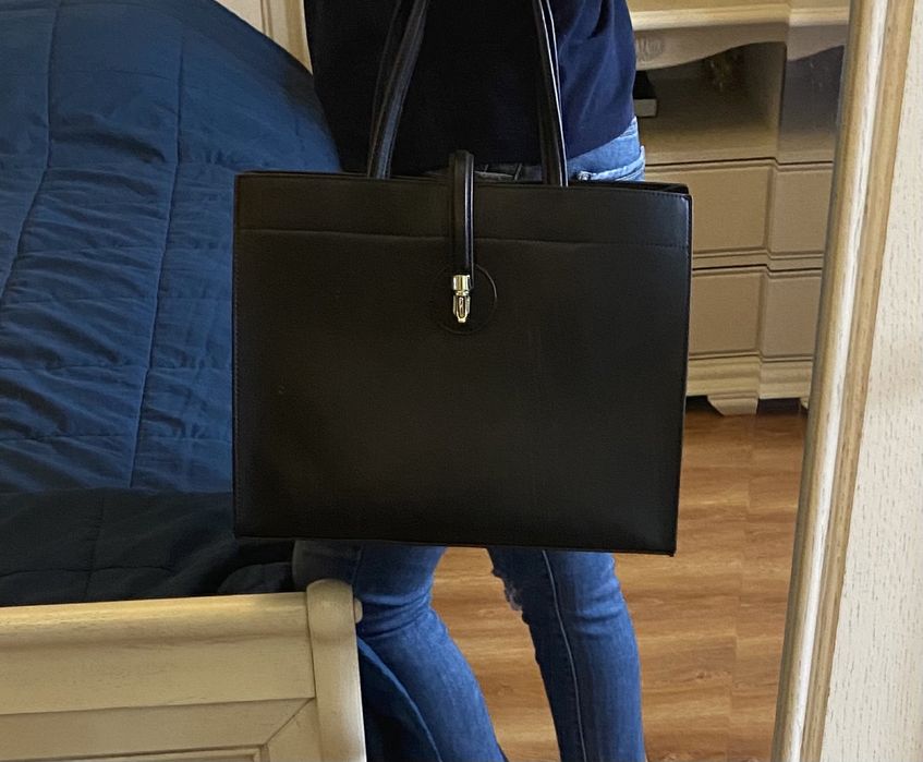 Сумка черная базовая