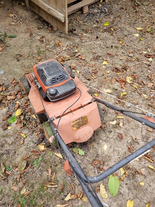 Vând cositoare perfect funcționala