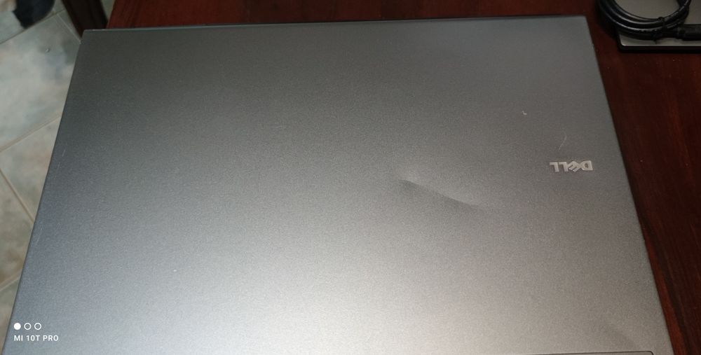 продавам лаптоп Dell m6500