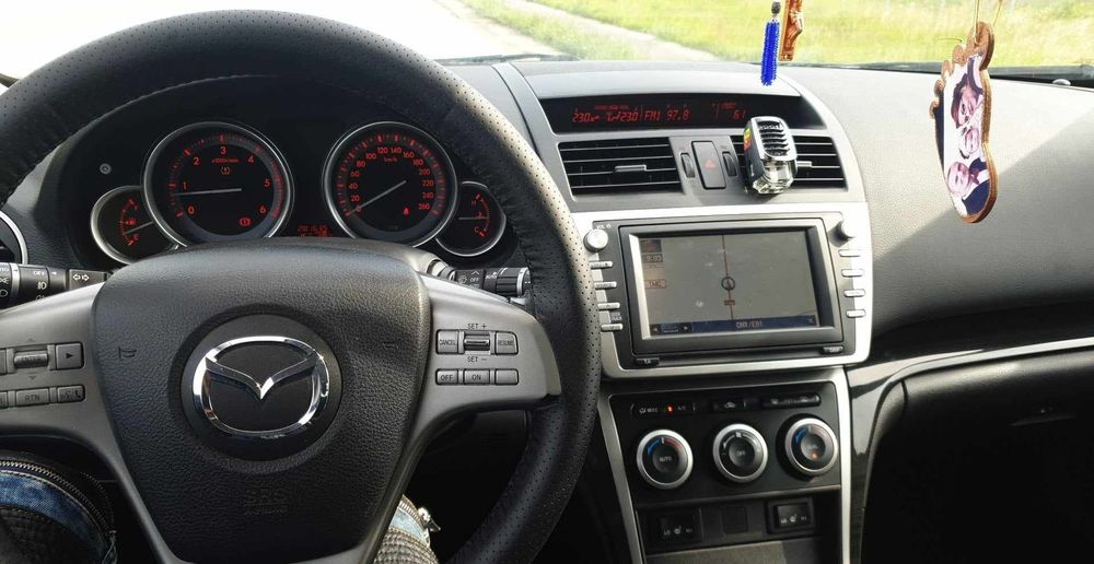 Vând  sau schimb Mazda 6 gh