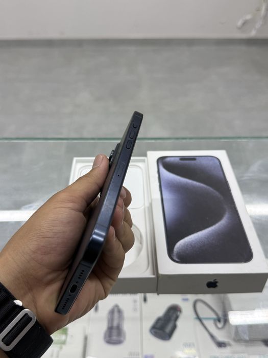 iphone 15 pro max без ремонта