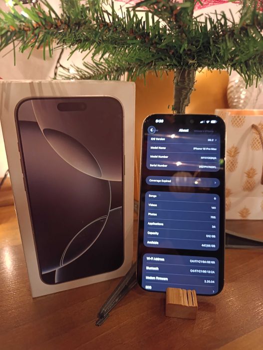 iPhone 16 Pro Max White Titanium / 512 GB / 96% Baterie / Ca nou!