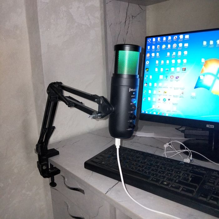 Микрофон для ПК  в отличном состояний