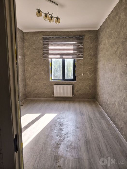 Продается в Чирчике квартира