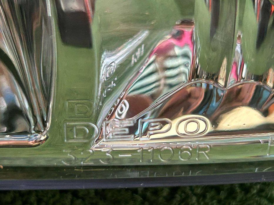 фар фарове ляв и десен Kia Rio 2000-2003г. #556s #557s