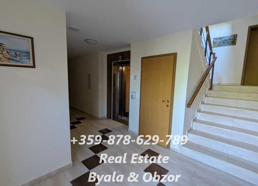 Продава се Двустаен апартамент в Бяла - 72 кв.м за 1049 €/кв.м - Снимка #3