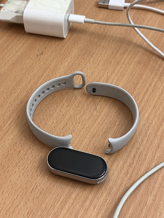 продам smart band 9