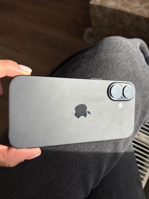 Iphone 16 Black 128 GB ca NOU!