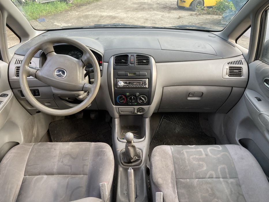 Мазда premacy дизел на части.