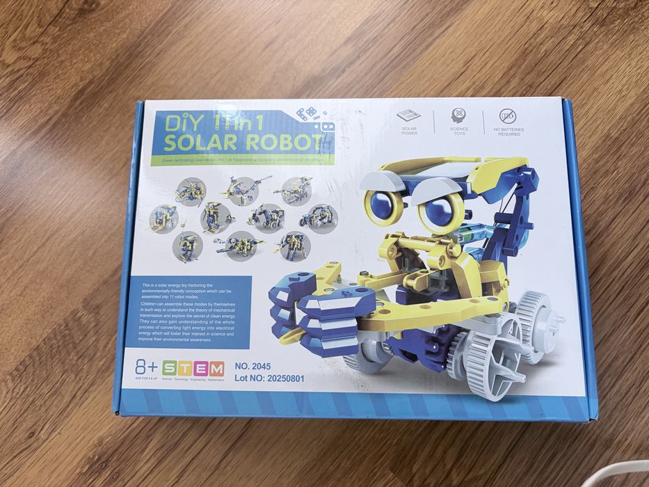 Solar robot 11 in 1