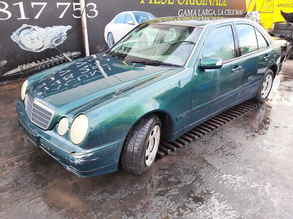 Dezmembrez Mercedes E-class W210/M104/M111/motor/cutie/usa/bara/interior/jante/faruri/stopuri/oglinda/geam/volan/carlig