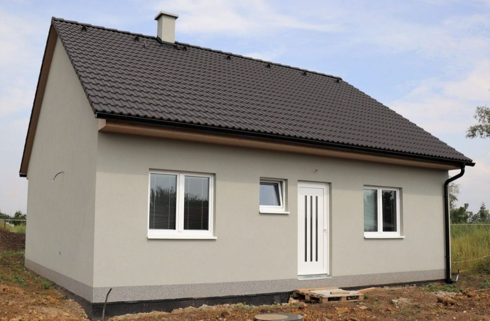 Vand casa modulara 7x8 m panouri sandwich 10 cm