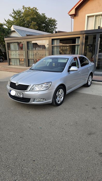 SKODA Octavia 2012 — imagine 3