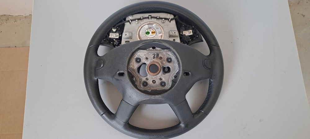 Волан Mercedes W221 ,W216 2009г