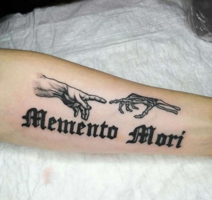 ..делаю Татуировu..