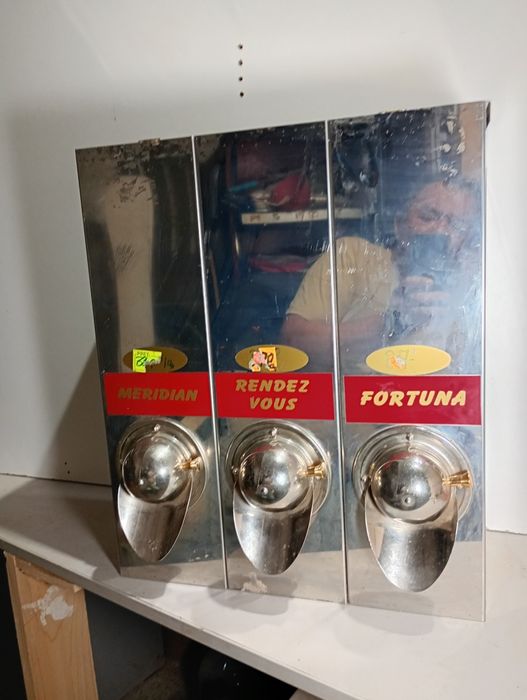 Mașină de măcinat cafea