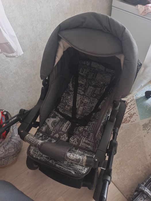 Коляска. Зима-лето.