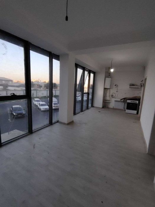 сотилади 4хонали квартира Янгихаёт тумани