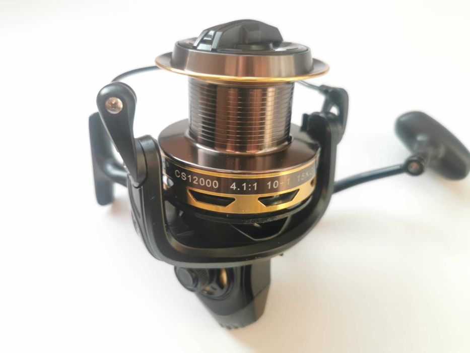 Макара за сом и едри риби  Osako CS 12000 / 11 лагера / 15кг драг !