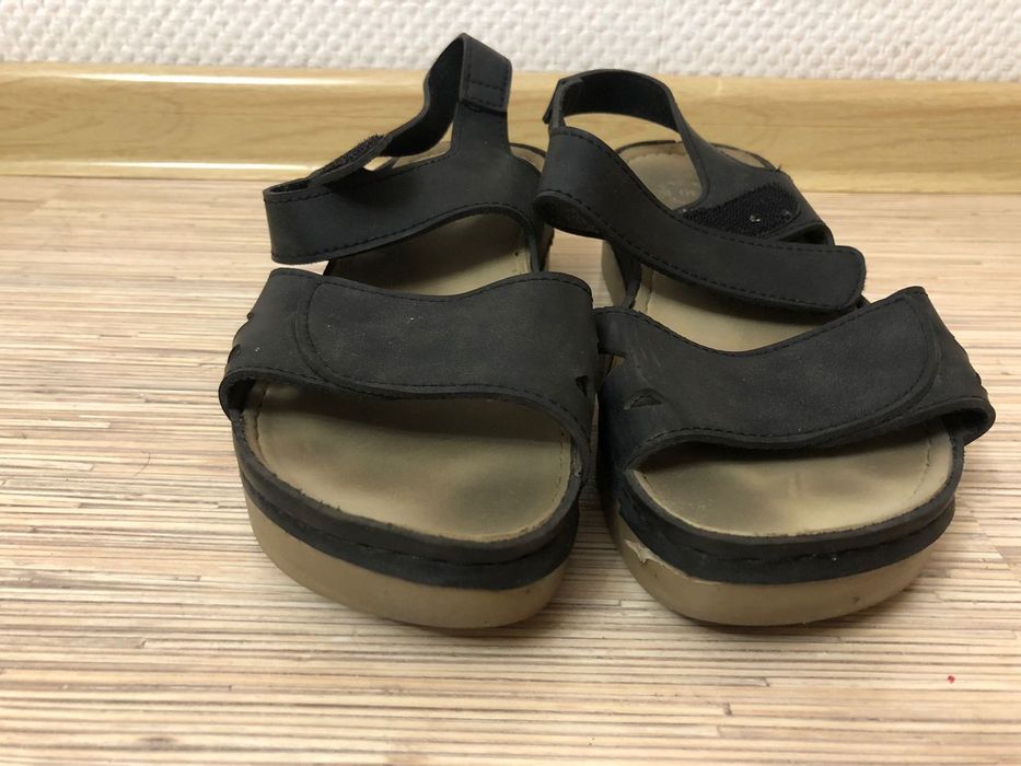 Продам сланцы/ шлепанцы