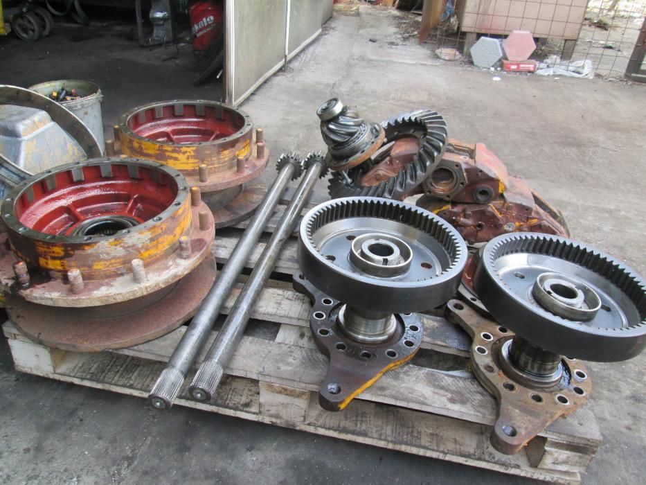 Piese de axa ZF AP7H .