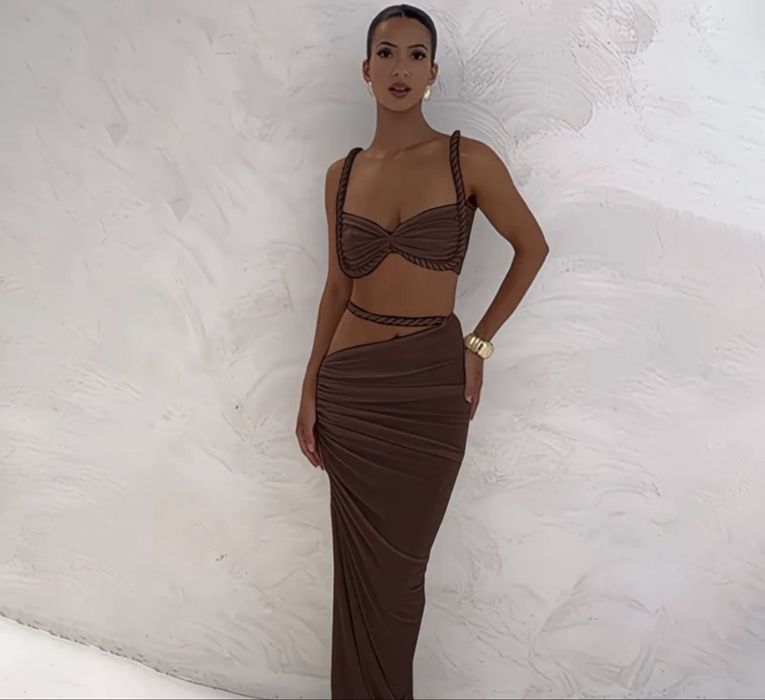 Платье.                                               Ттт ттт.