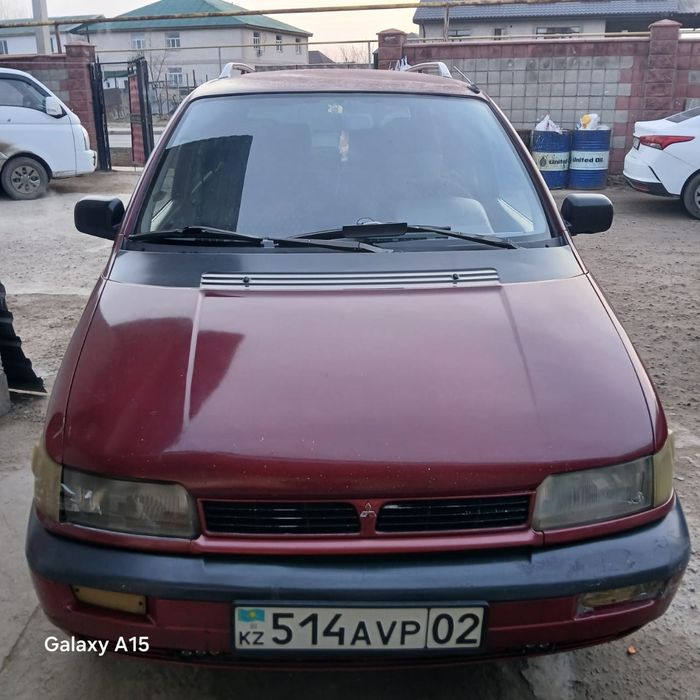 Авто в хорошем состоянии.