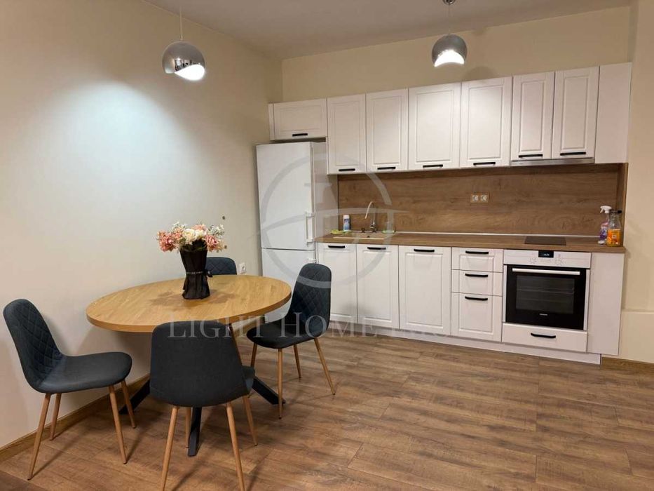 Продава се Двустаен апартамент в Пловдив, Тракия - 74 кв.м за 998 €/кв.м - Снимка #3