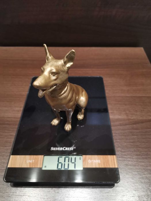 Месингова пластика