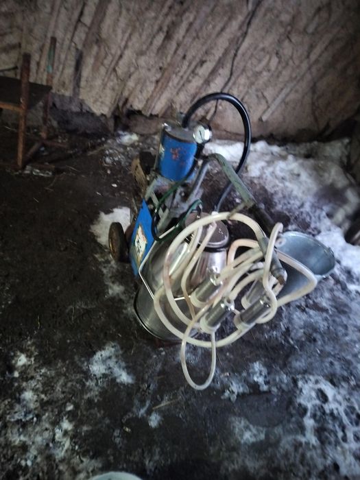 Продам доилный аппарат