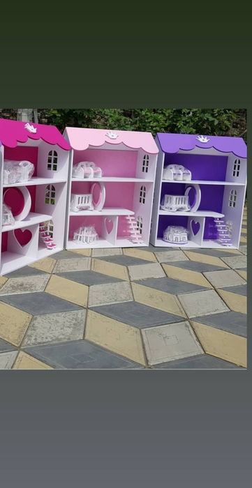 Домики для кукол