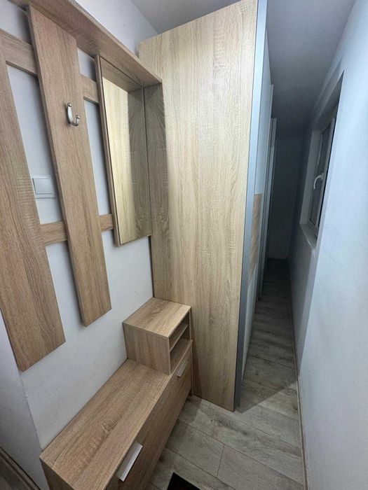 Inchiriez apartament cu o camera, centru