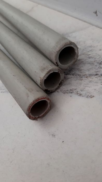 Труба водопроводная